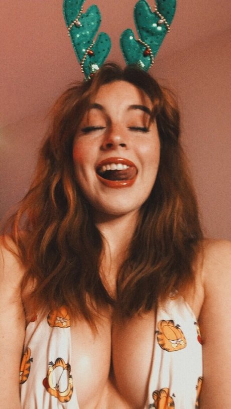 Danielle Boker XXXモデル 画像