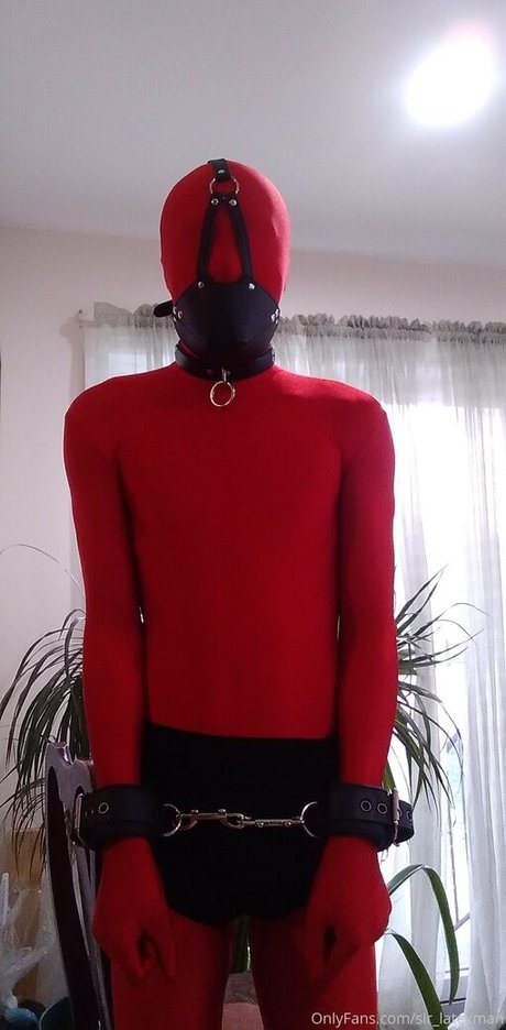 sir latexman アダルト女優 画像