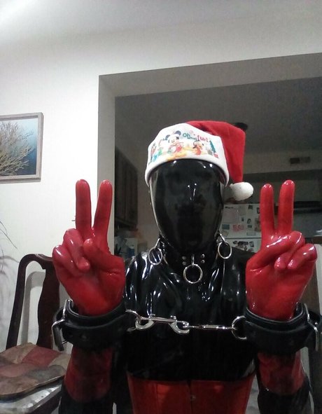 sir latexman 女優 写真