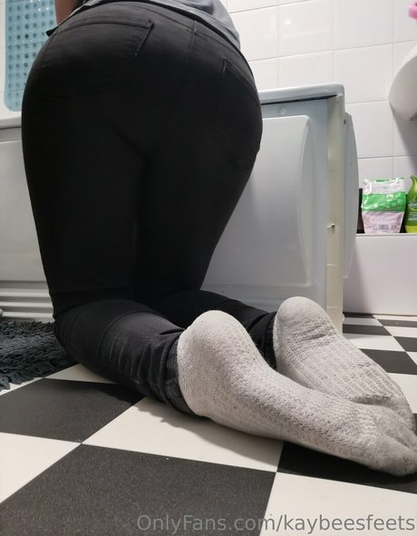 kaybeesfeets エロティックなモデル 画像