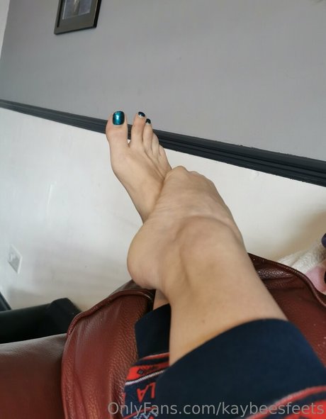 kaybeesfeets ポルノモデル 画像