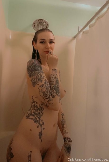 lilhoneybeez トップモデル 写真