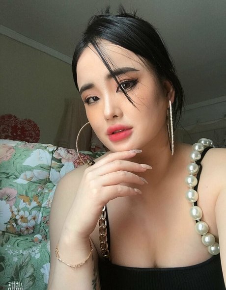 joonikimx top profile image