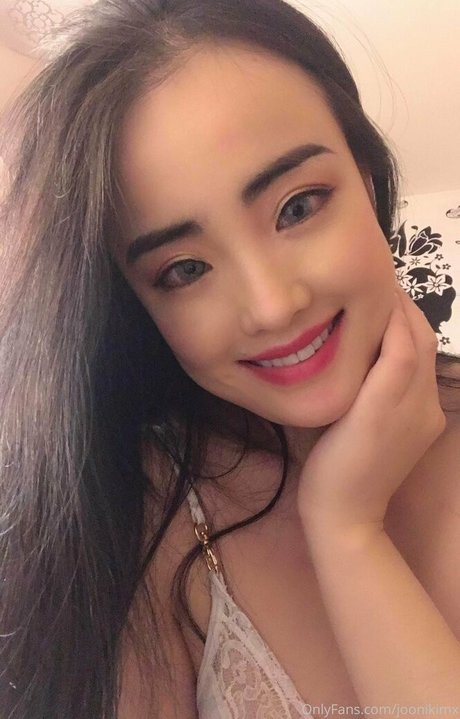 双子のオンリーファンズ トップ 写真