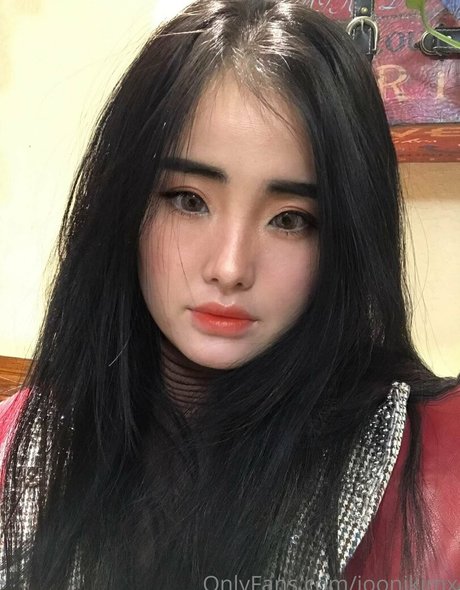 黒檀ディルドオンリーファンズ 美しいヌード 写真