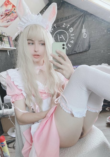 petite twink ポルノモデル 画像