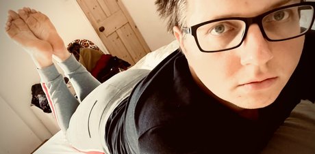 softboyfeetx ヌードスター 写真