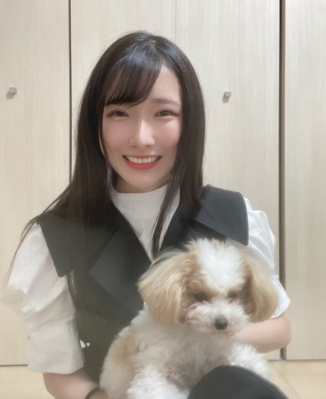 Hikaru Miyanishi ポルノスター 画像