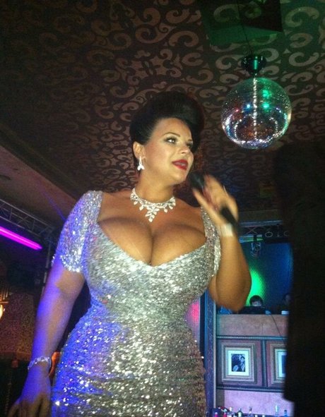 Maria Von Zarring 美しいスター 画像