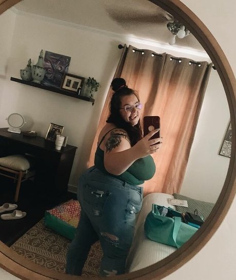 熟女ストリップOnlyFans セクシーヌード 写真