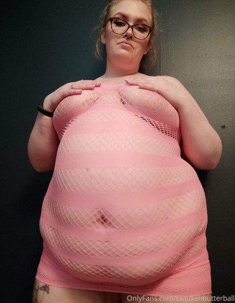 swedishbutterball エロティックなモデル 写真