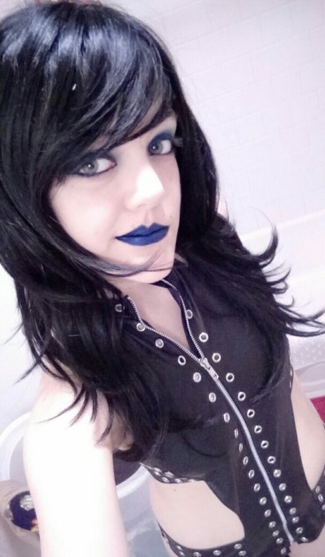 Mirthfulmollywhop ヌードモデル 写真