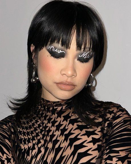 Yu Ling Wu 可愛いモデル 画像