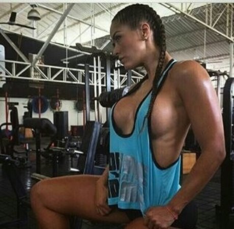 Tatiana Girardi 完璧なスター 画像