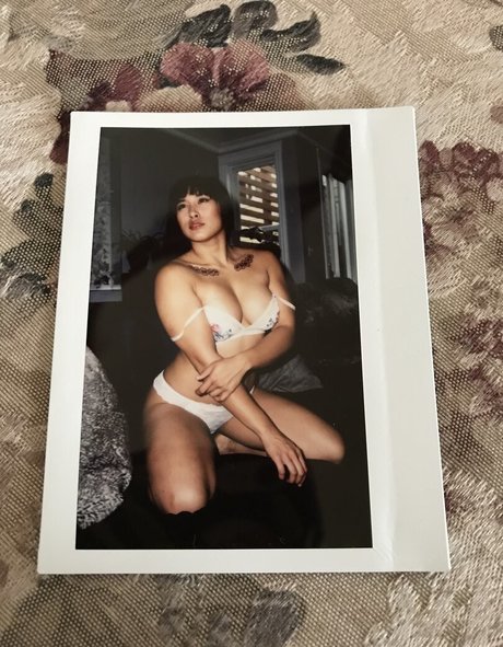 lovemialittle 裸の女優 写真