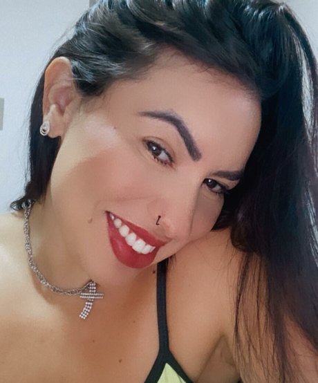 Pamela Libras トップスター 写真