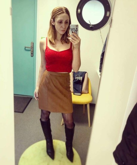 Lucy Jo Hudson ポルノスター ギャラリー