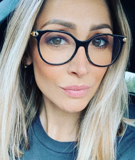 Lucy Jo Hudson 無料のスター 画像