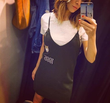 Lucy Jo Hudson 裸の女優 画像