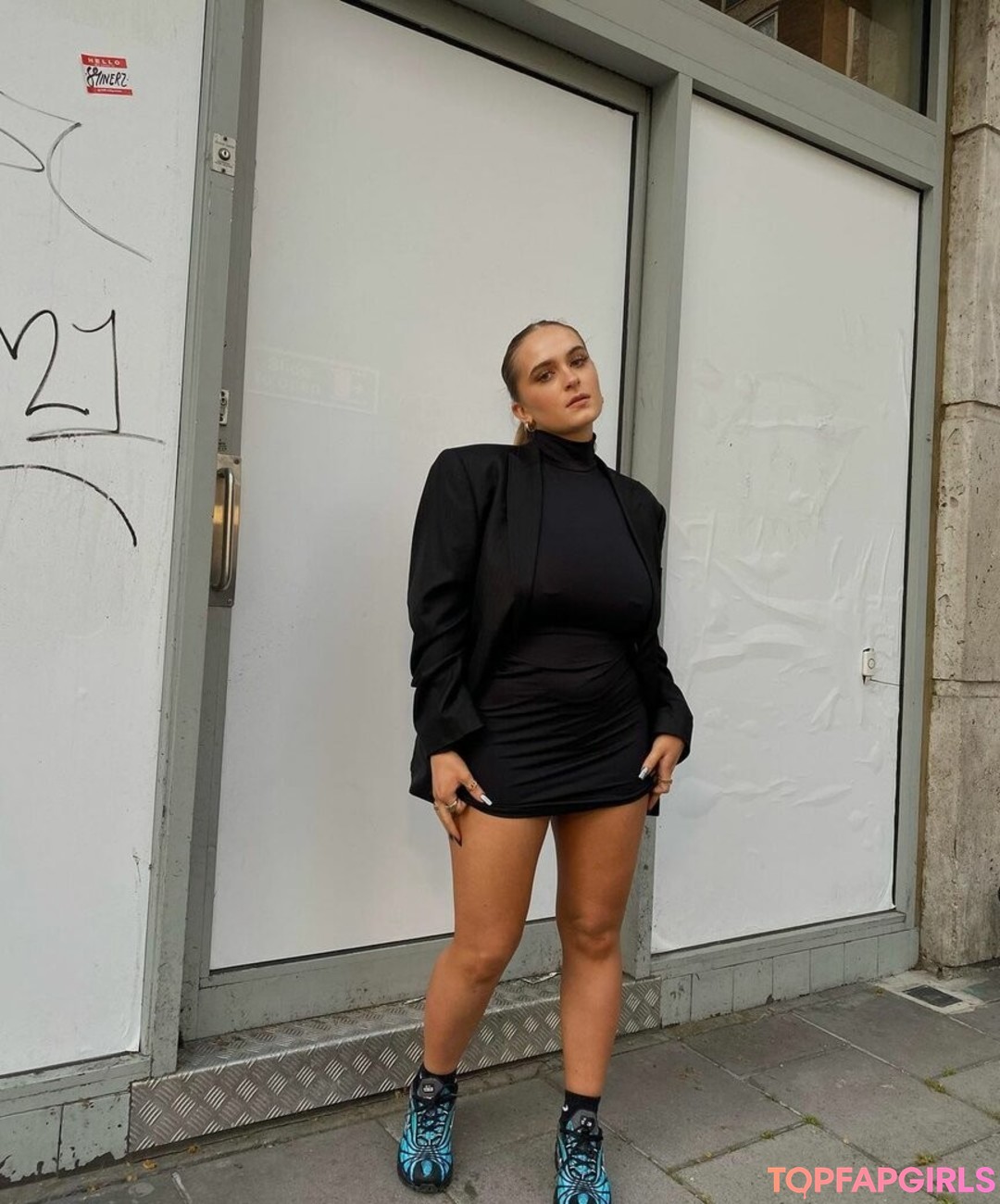 Laura Svensson 素敵なモデル 写真