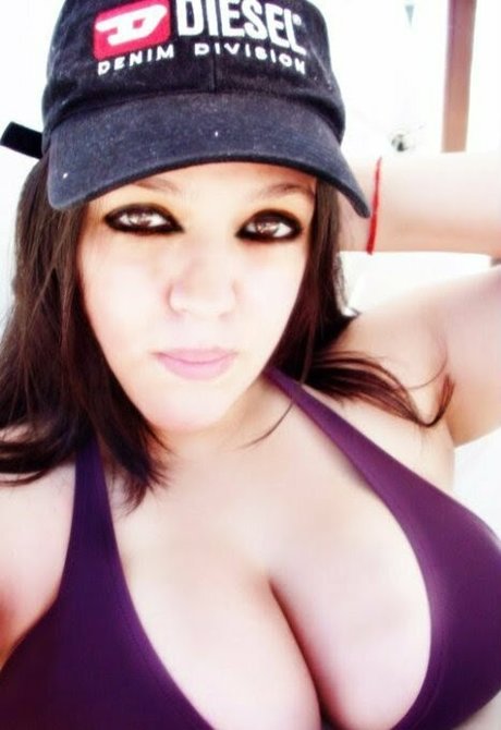 Sabrina Miqueletti 無料モデル 写真