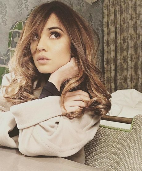Summer Bishil HDポルノスター 画像