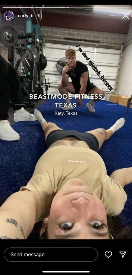 Carly jb 限定モデル 写真