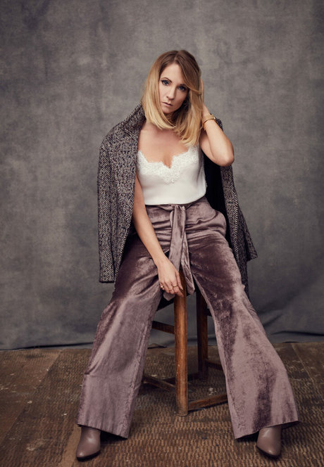 Joanne Froggatt 完璧なスター ギャラリー