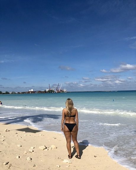 Hannah Murrell ホットなポルノスター アーカイブ