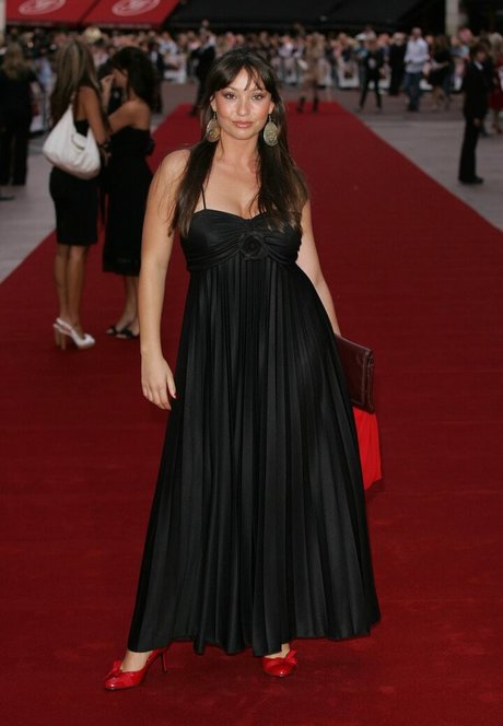 Lucinda Rhodes Flaherty アート女優 画像