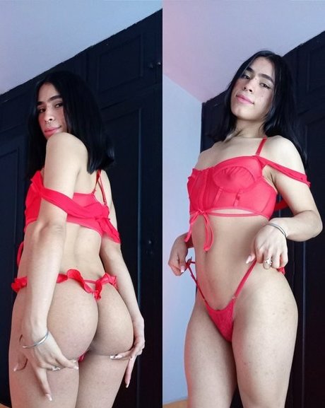 アジア人の従順なOnlyFans 美しいxxx 写真