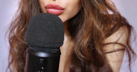 SensualCraveASMR ヌードモデル 画像