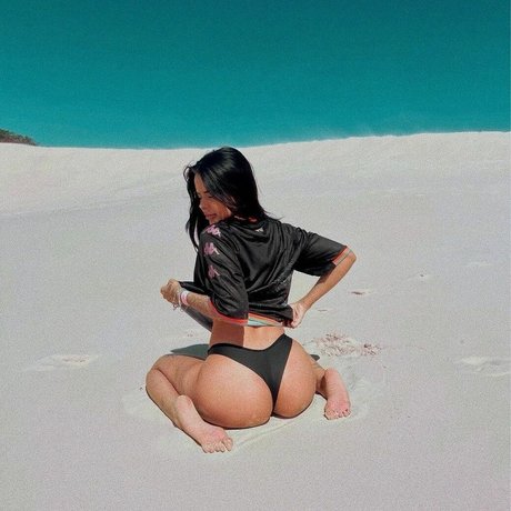 Mah Tavares 美しいモデル 写真