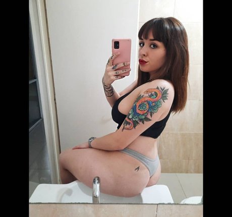 Florencia Gonzalez セクシーモデル 写真