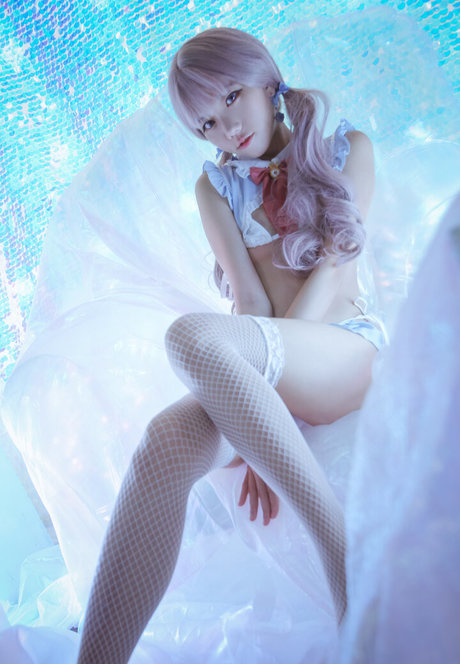 tinneh xxxモデル 写真
