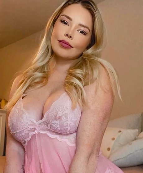 Jade Emarthla エロティックなスター 画像