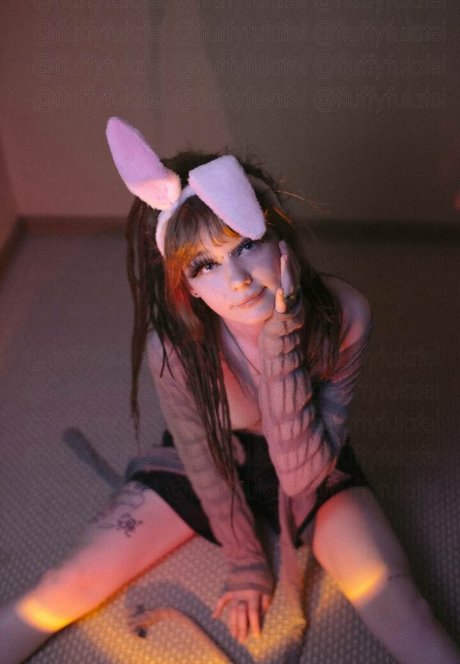 fluffyfulafel トップ女優 画像