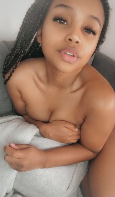 Coffie x 女優 画像