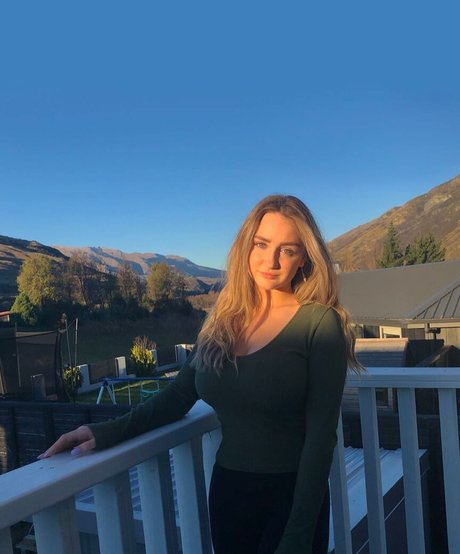 ロシアのお母さんOnlyFans セクシーヌード 写真