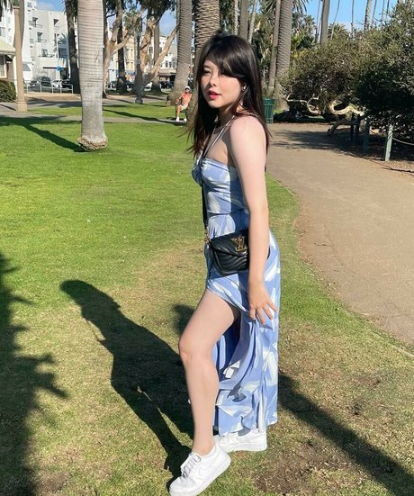 Julia Nakamura かわいいスター 写真