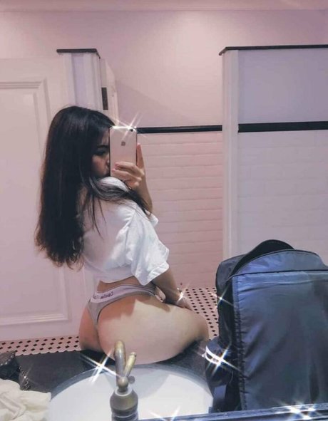 Suniebae ポルノスター 写真