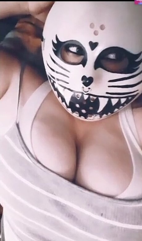 Kitty Quartz ホットモデル 写真