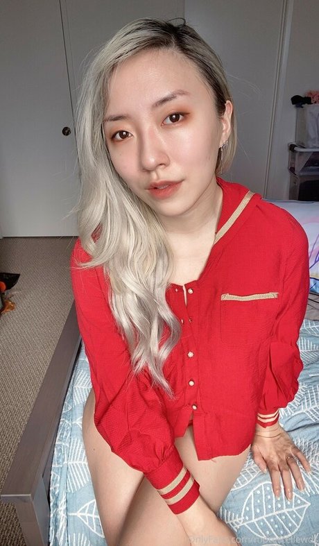 Stella Chu 美しい女優 ギャラリー