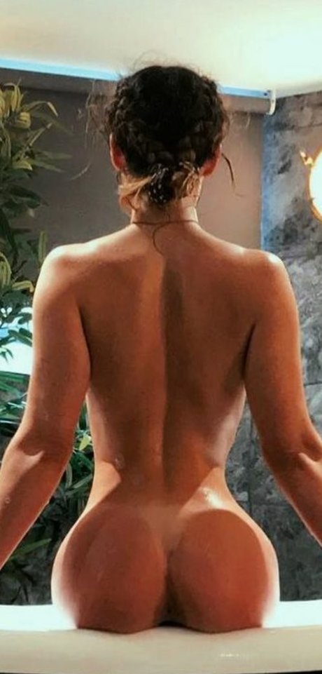 Rosie Axonn ポルノスター 素敵 画像