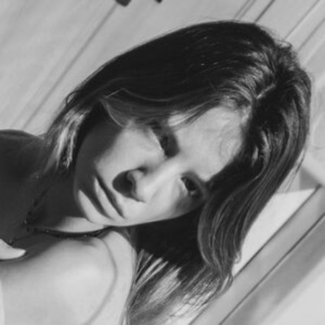 Jaqueline Kravtchenko アートスター 写真