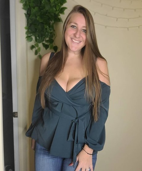Caityy Cakesss セクシーなポルノスター 写真