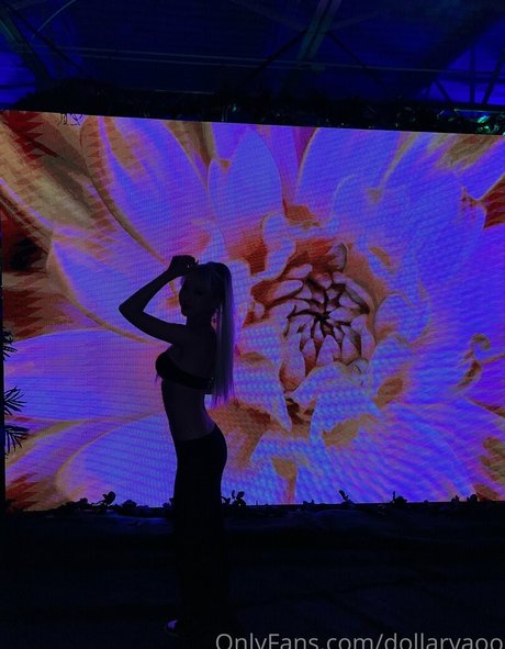 dollaryaoo 美しいモデル 写真