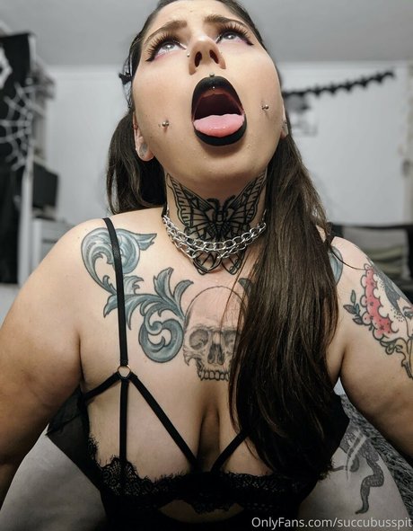 Franki Moss アダルトスター 画像