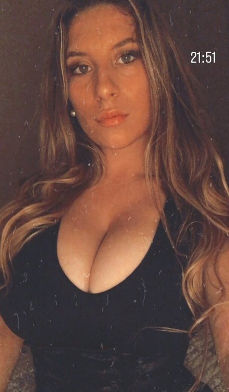 Bianca Novelli ポルノスター セックス ギャラリー