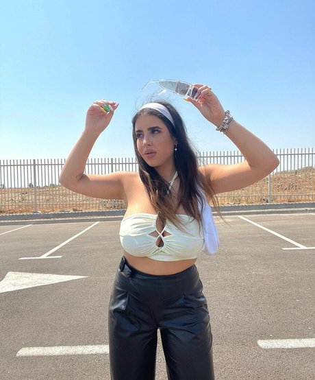 Almog Bismuth かわいいスター 写真